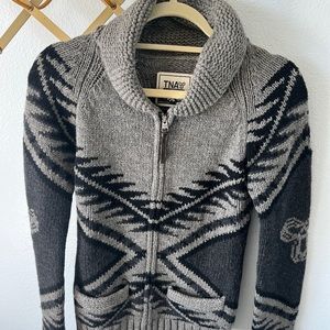 Aritzia TNA zip shawl sweater cardigan. Long fitted.